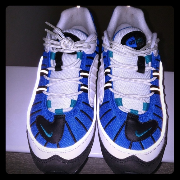 nike air max 98 radiant emerald